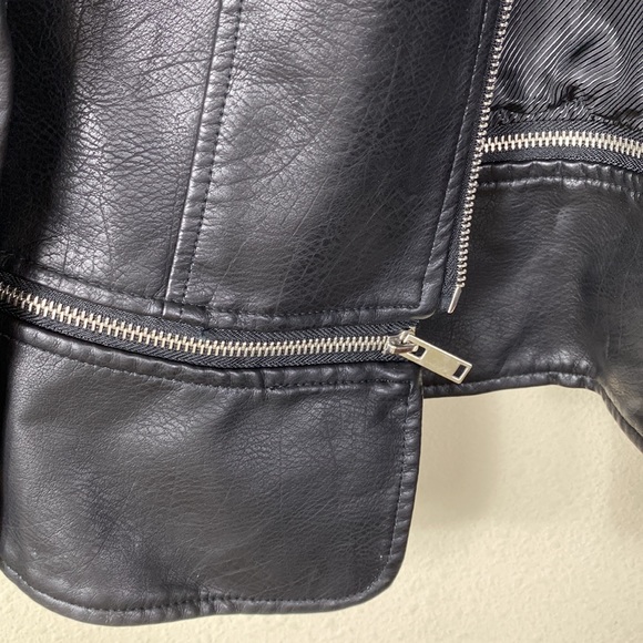LIVERPOOL LOS ANGELES Convertible Faux-leather Moto Jacket In Black, Size XS - Picture 3 of 5